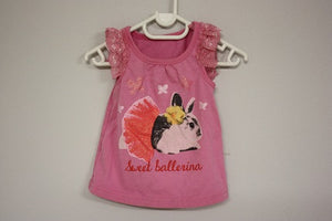 3-6 months sleeveless t-shirt with bunny print