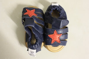 UK size 4 Shoo shoos sandles NEW (tags removed)