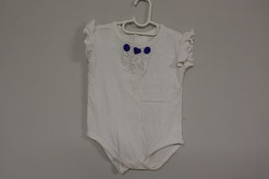 6-12 months baby grow with three buttons